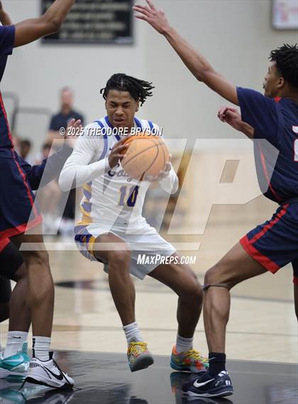 Thumbnail 3 in Whites Creek vs. Goodpasture Christian (Mt. Juliet Thanksgiving Tournament) photogallery.