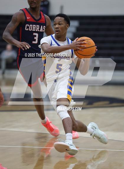 Thumbnail 2 in Whites Creek vs. Goodpasture Christian (Mt. Juliet Thanksgiving Tournament) photogallery.