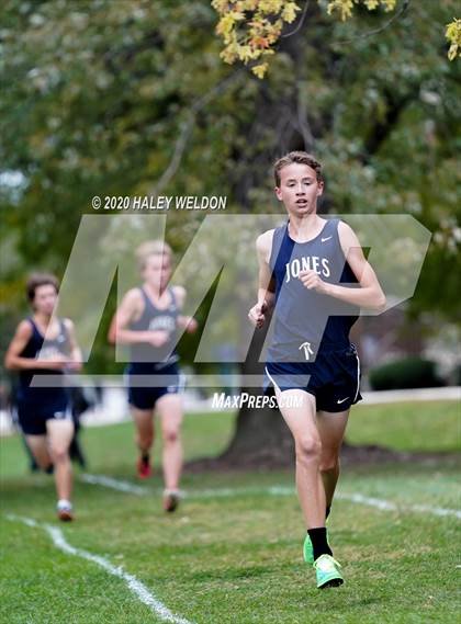 Thumbnail 3 in Lane Tech/Taft Invitational XC Meet photogallery.