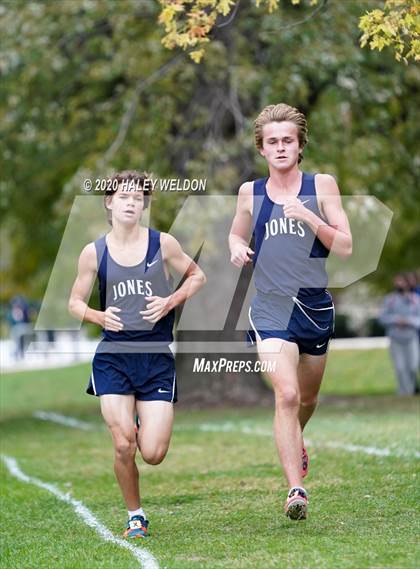 Thumbnail 1 in Lane Tech/Taft Invitational XC Meet photogallery.