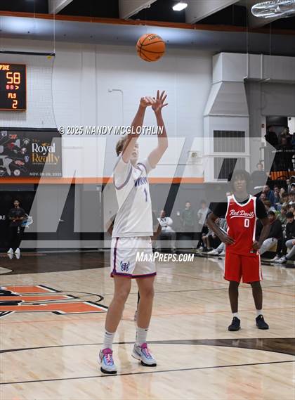 Thumbnail 3 in Wisconsin Lutheran vs. Pike (Kevin Brown Memorial Tournament of Champions) photogallery.