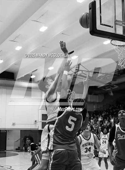 Thumbnail 2 in Wisconsin Lutheran vs. Pike (Kevin Brown Memorial Tournament of Champions) photogallery.