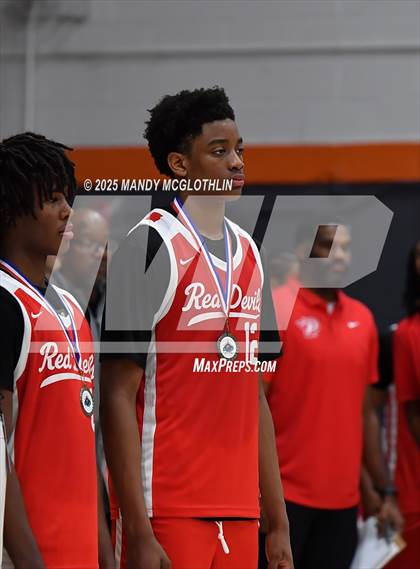 Thumbnail 3 in Wisconsin Lutheran vs. Pike (Kevin Brown Memorial Tournament of Champions) photogallery.