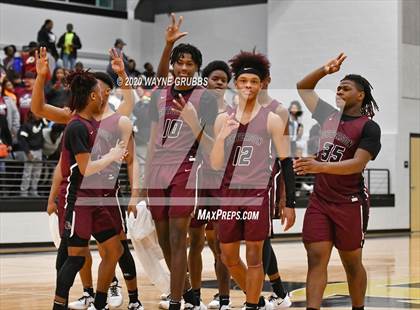 Thumbnail 3 in Jefferson vs. Mt. Vernon (UIL 3A Area Playoff) photogallery.