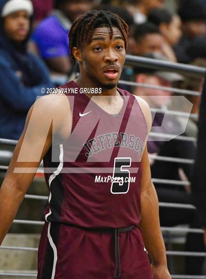 Thumbnail 1 in Jefferson vs. Mt. Vernon (UIL 3A Area Playoff) photogallery.