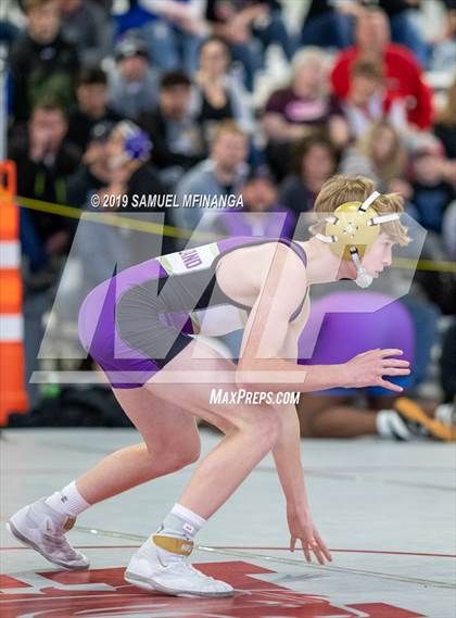 Thumbnail 3 in Kearney vs. Grand Island (Flatwater Fracas Wrestling Tournament) photogallery.