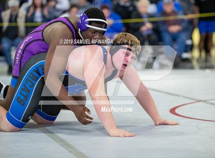 Thumbnail 1 in Kearney vs. Grand Island (Flatwater Fracas Wrestling Tournament) photogallery.