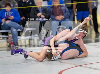 Thumbnail 1 in Kearney vs. Grand Island (Flatwater Fracas Wrestling Tournament) photogallery.