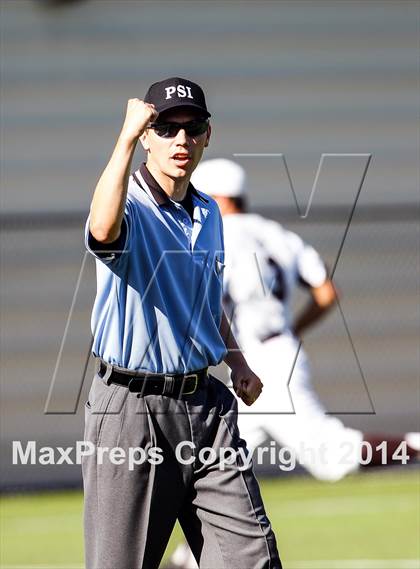Thumbnail 3 in San Lorenzo Valley @ St. Francis (CIF CCS First Round Playoff) photogallery.