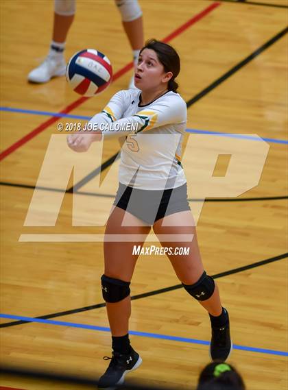 Thumbnail 1 in Rowe [Nikki] vs Smithson Valley (NEISD Volleyball Tournament) photogallery.