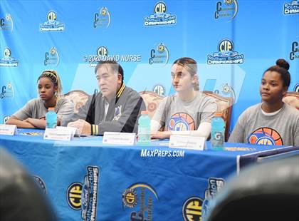 Thumbnail 2 in Santa Monica vs. Crean Lutheran (CIF 3AA Championship) photogallery.