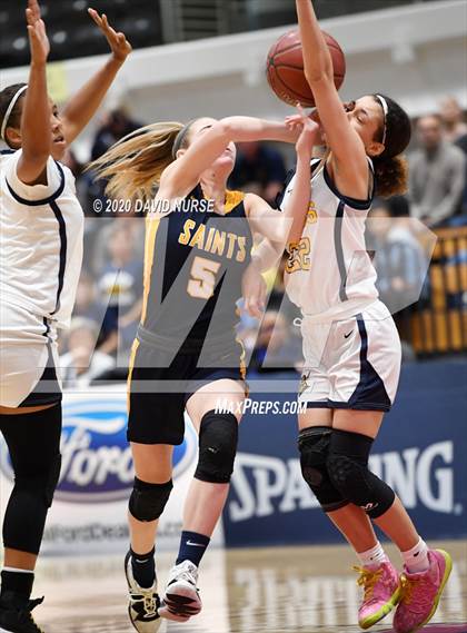 Thumbnail 1 in Santa Monica vs. Crean Lutheran (CIF 3AA Championship) photogallery.