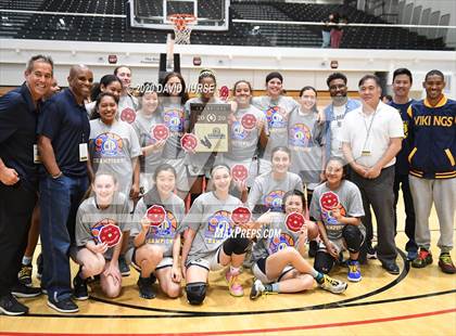 Thumbnail 2 in Santa Monica vs. Crean Lutheran (CIF 3AA Championship) photogallery.