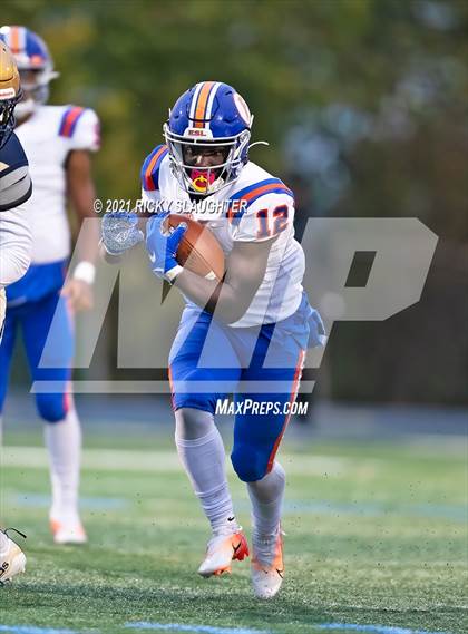 Thumbnail 2 in East St. Louis @ Lemont (IHSA Class 6A Quarterfinal) photogallery.