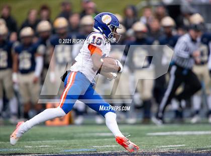 Thumbnail 3 in East St. Louis @ Lemont (IHSA Class 6A Quarterfinal) photogallery.