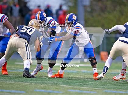 Thumbnail 3 in East St. Louis @ Lemont (IHSA Class 6A Quarterfinal) photogallery.