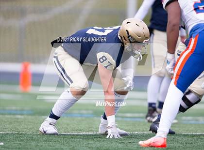 Thumbnail 1 in East St. Louis @ Lemont (IHSA Class 6A Quarterfinal) photogallery.