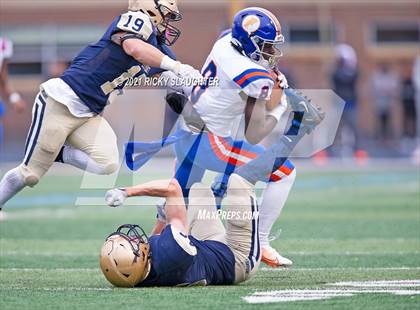 Thumbnail 1 in East St. Louis @ Lemont (IHSA Class 6A Quarterfinal) photogallery.