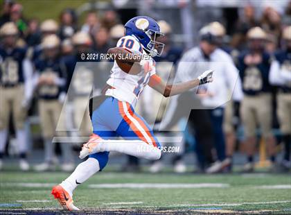 Thumbnail 1 in East St. Louis @ Lemont (IHSA Class 6A Quarterfinal) photogallery.
