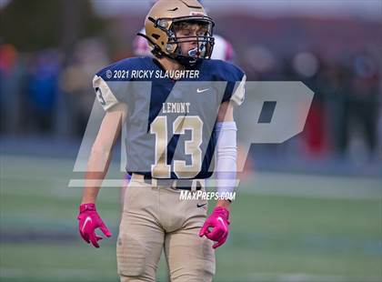 Thumbnail 1 in East St. Louis @ Lemont (IHSA Class 6A Quarterfinal) photogallery.