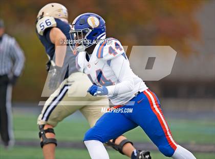 Thumbnail 3 in East St. Louis @ Lemont (IHSA Class 6A Quarterfinal) photogallery.