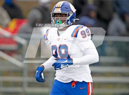 Thumbnail 1 in East St. Louis @ Lemont (IHSA Class 6A Quarterfinal) photogallery.