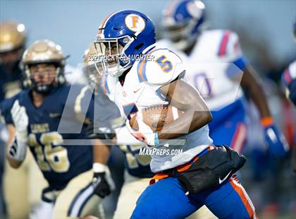 Thumbnail 1 in East St. Louis @ Lemont (IHSA Class 6A Quarterfinal) photogallery.