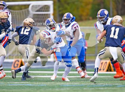 Thumbnail 1 in East St. Louis @ Lemont (IHSA Class 6A Quarterfinal) photogallery.