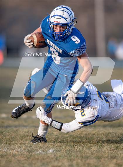 Thumbnail 2 in Paxton-Buckley-Loda @ Princeton (IHSA 3A Quarterfinal Playoff) photogallery.
