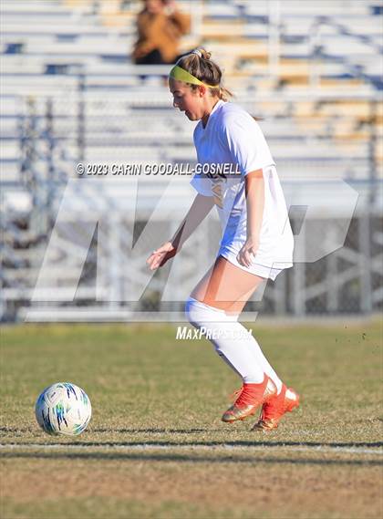 Thumbnail 3 in Laney @ Croatan photogallery.