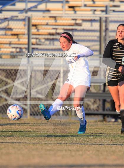 Thumbnail 1 in Laney @ Croatan photogallery.