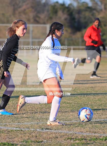 Thumbnail 1 in Laney @ Croatan photogallery.
