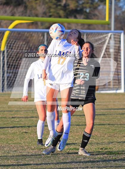 Thumbnail 1 in Laney @ Croatan photogallery.