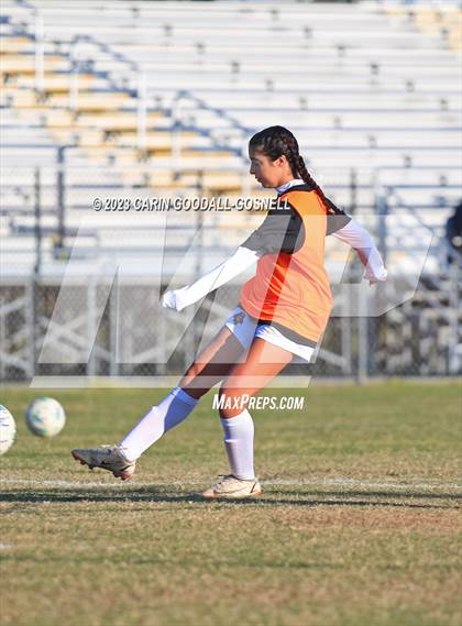 Thumbnail 1 in Laney @ Croatan photogallery.