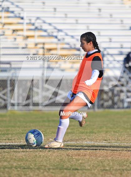 Thumbnail 3 in Laney @ Croatan photogallery.
