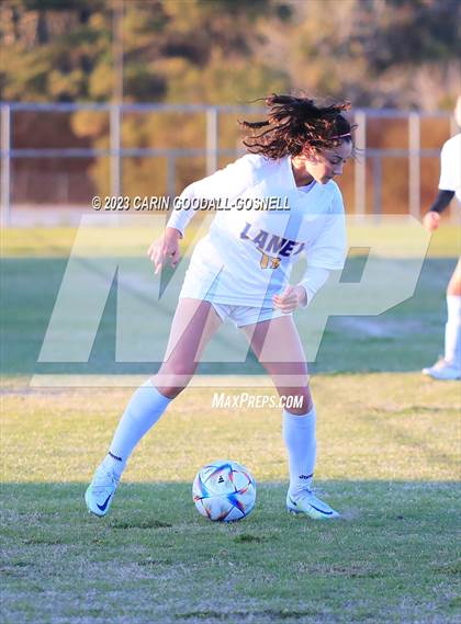 Thumbnail 1 in Laney @ Croatan photogallery.