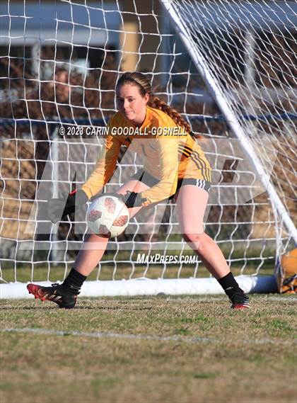 Thumbnail 2 in Laney @ Croatan photogallery.