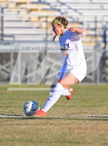 Thumbnail 1 in Laney @ Croatan photogallery.