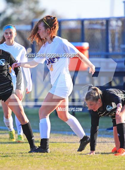 Thumbnail 1 in Laney @ Croatan photogallery.