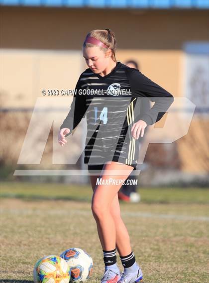 Thumbnail 1 in Laney @ Croatan photogallery.