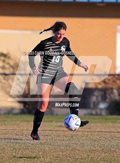 Thumbnail 1 in Laney @ Croatan photogallery.
