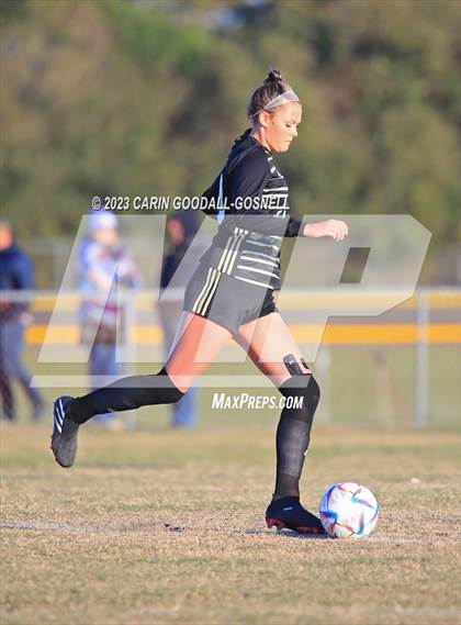 Thumbnail 3 in Laney @ Croatan photogallery.