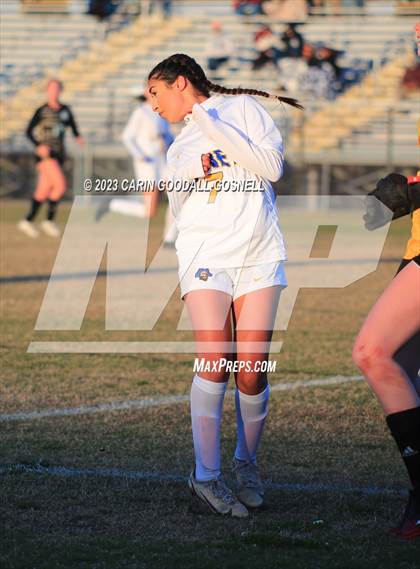 Thumbnail 1 in Laney @ Croatan photogallery.