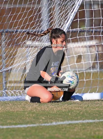 Thumbnail 3 in Laney @ Croatan photogallery.
