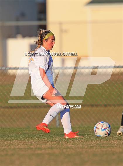 Thumbnail 1 in Laney @ Croatan photogallery.