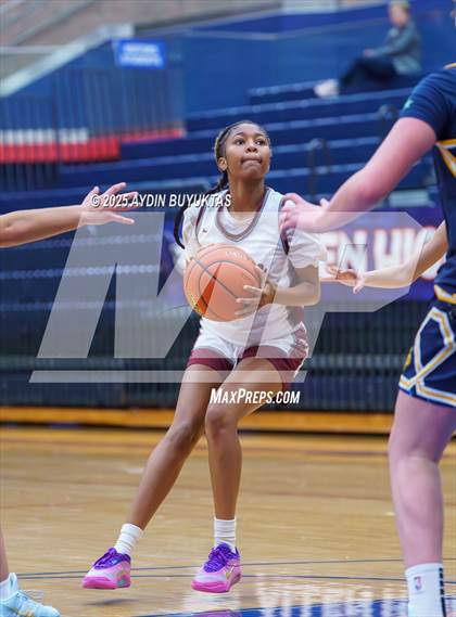 Thumbnail 2 in Highland Park vs. Plano (Allen Hoopfest Tournament) photogallery.