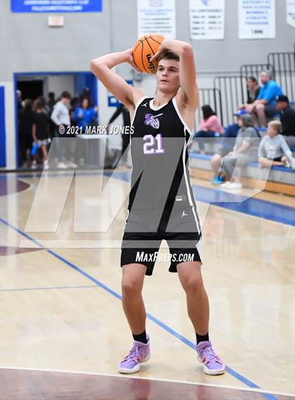 Thumbnail 1 in Shadow Hills @ Valley Christian (Valley Christian Boys Basketball Thanksgiving Tournament)  photogallery.