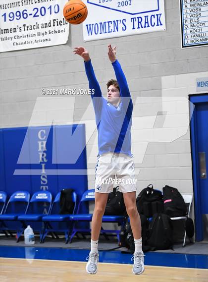 Thumbnail 3 in Shadow Hills @ Valley Christian (Valley Christian Boys Basketball Thanksgiving Tournament)  photogallery.