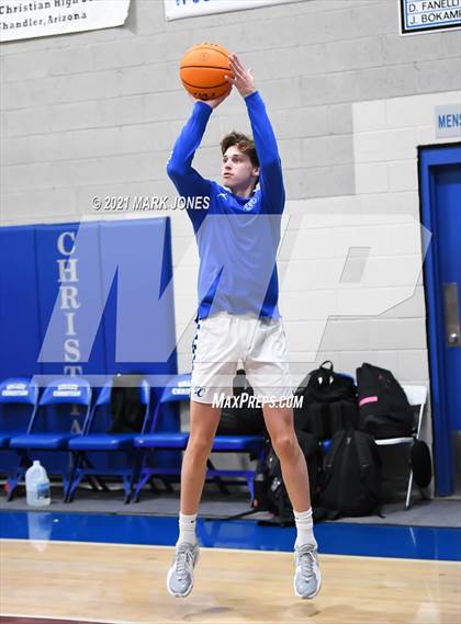 Thumbnail 2 in Shadow Hills @ Valley Christian (Valley Christian Boys Basketball Thanksgiving Tournament)  photogallery.