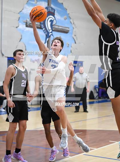 Thumbnail 1 in Shadow Hills @ Valley Christian (Valley Christian Boys Basketball Thanksgiving Tournament)  photogallery.